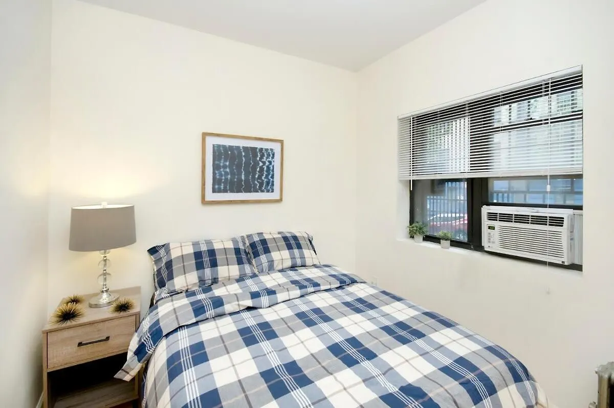 102-1A Best Value 2Br Apt Near Central Park New York 0*,  United States